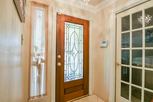 $2,100 | 9411 Kingsvalley Drive, Houston, TX 77075