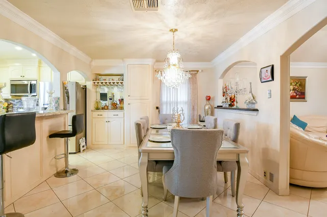 $2,100 | 9411 Kingsvalley Drive, Houston, TX 77075