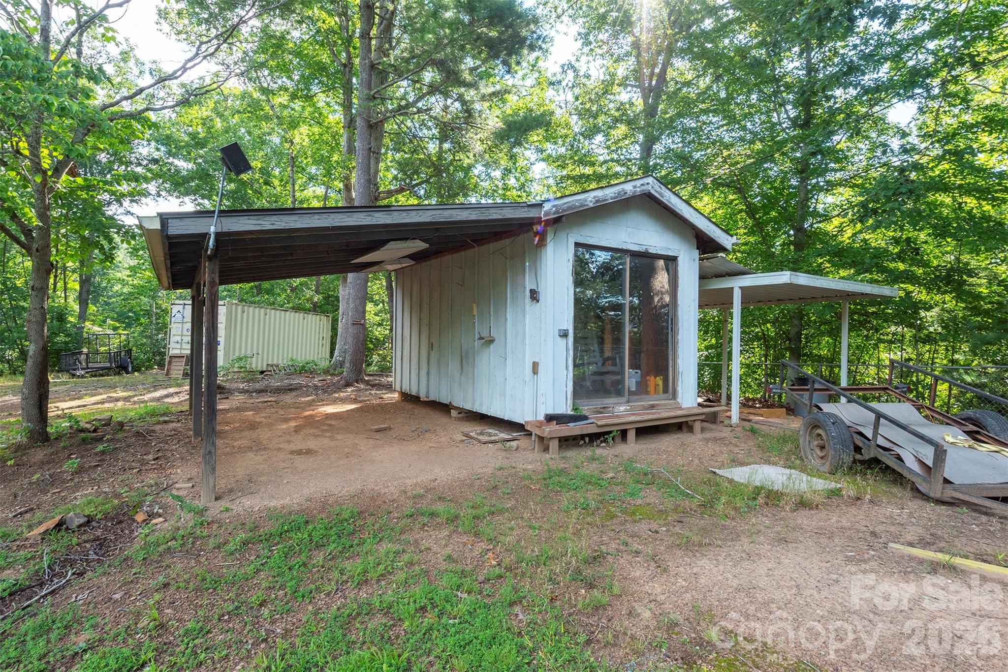 76 Maple Springs Road Asheville, NC 28805 - Photo 24 of 27 Gallery Image 24