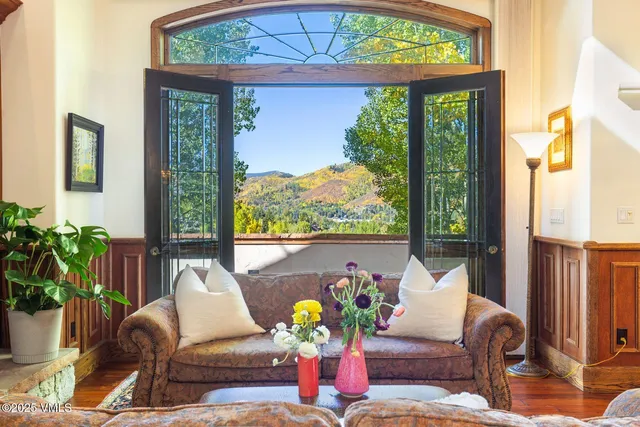 $4,620,000 | 1459 Greenhill Court, Unit B, Vail, CO 81657