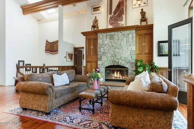 $4,620,000 | 1459 Greenhill Court, Unit B, Vail, CO 81657