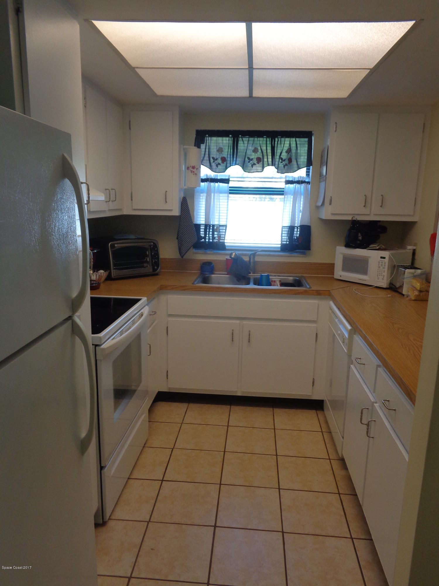 588 North Wickham Road, Unit 53 Melbourne, FL 32935 - Photo 8 of 18 DSC02810