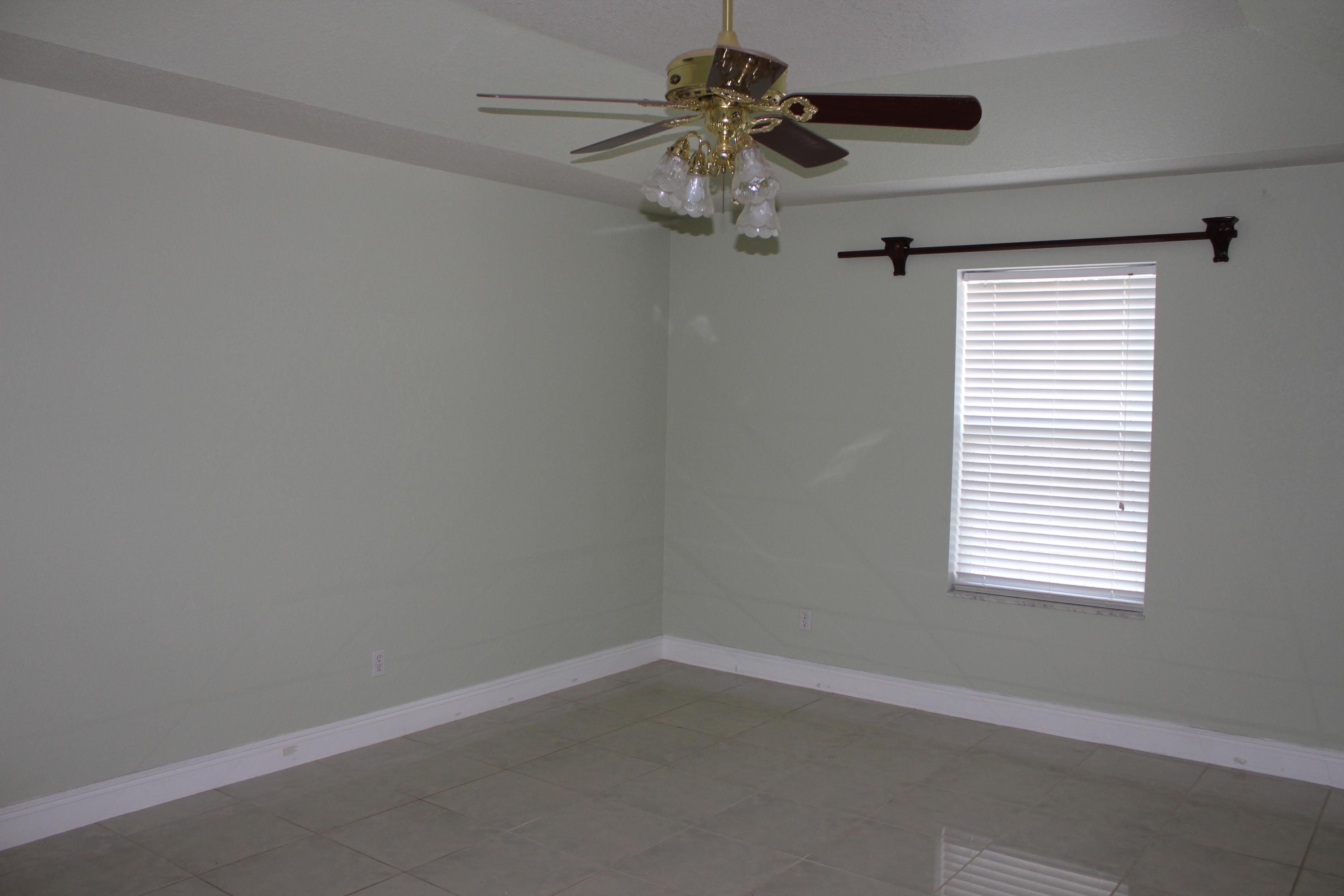 407 Evans Road Niceville, FL 32578 - Photo 7 of 11 Gallery Image 7