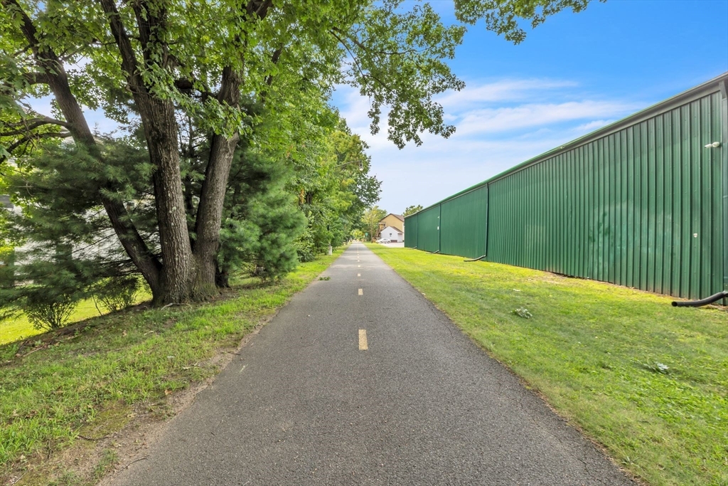 2 Mechanic Street, Unit R Easthampton, MA 01027 - Photo 18 of 28 Gallery Image 18