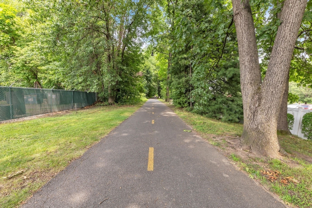 2 Mechanic Street, Unit R Easthampton, MA 01027 - Photo 19 of 28 Gallery Image 19