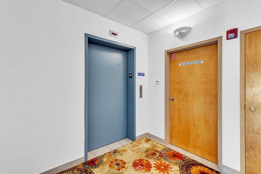 2 Mechanic Street, Unit R Easthampton, MA 01027 - Photo 23 of 28 Gallery Image 23