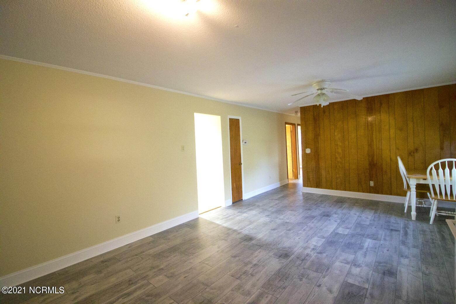 349 Lyman Road Beulaville, NC 28518 - Photo 9 of 22 349 Lyman dining room2