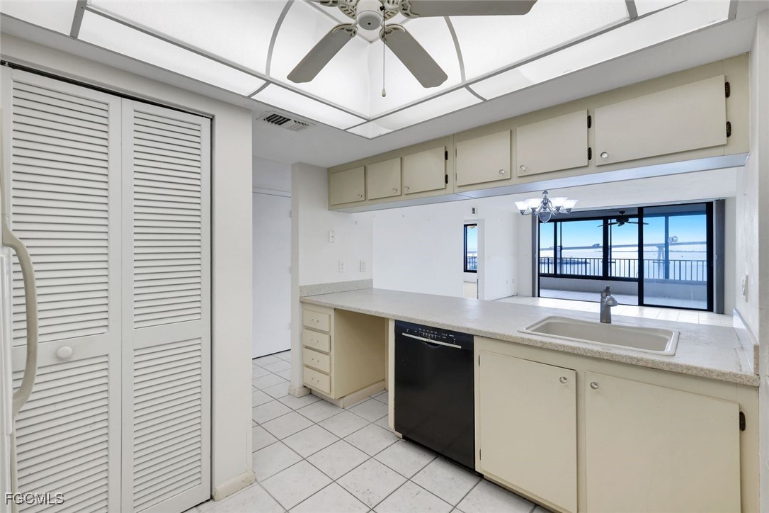 15010 Punta Rassa Road, Unit 305 Fort Myers, FL 33908 - Photo 9 of 26