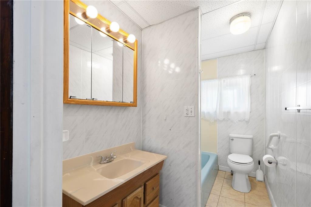 17 Hickory Street Burgettstown, PA 15021 - Photo 13 of 29