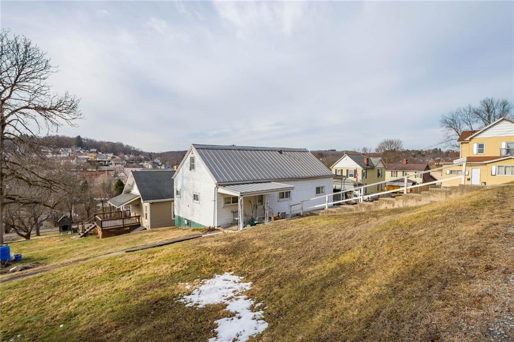 17 Hickory Street Burgettstown, PA 15021 - Photo 26 of 29