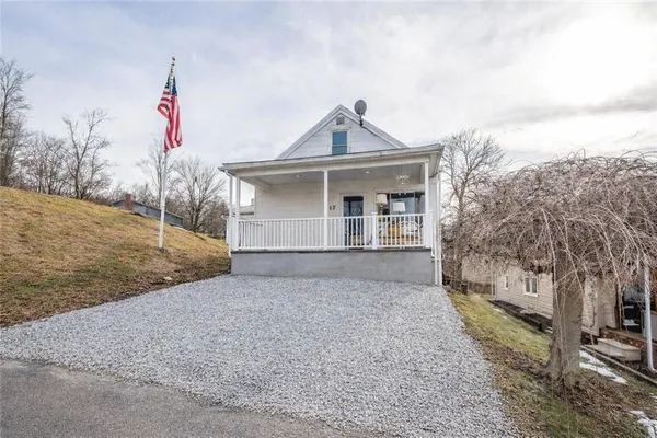 $95,000 | 17 Hickory Street, Burgettstown, PA 15021