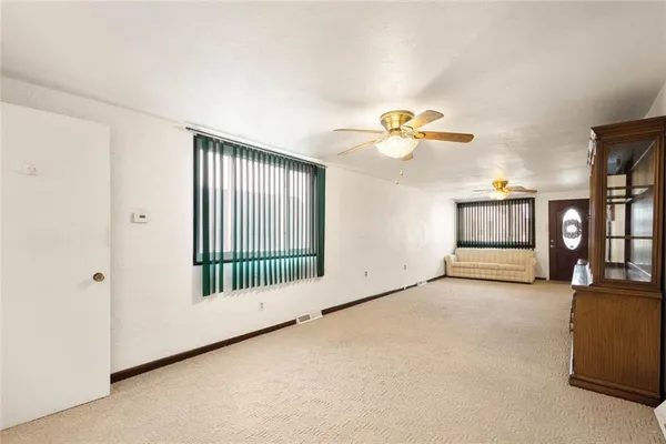 $95,000 | 17 Hickory Street, Burgettstown, PA 15021