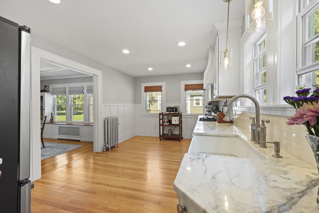 77 Longmeadow Street Longmeadow, MA 01106 - Photo 7 of 41 a living room with furniture and a large window
