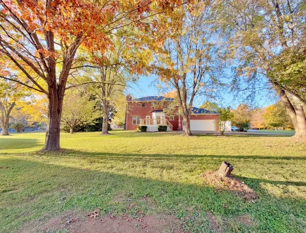 $2,100 | 1402 East Rhett Butler Road, Clarksville, TN 37042