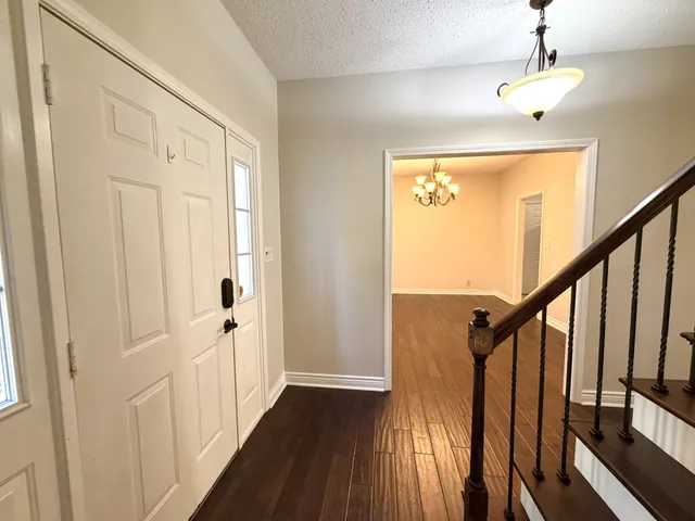 $2,100 | 1402 East Rhett Butler Road, Clarksville, TN 37042