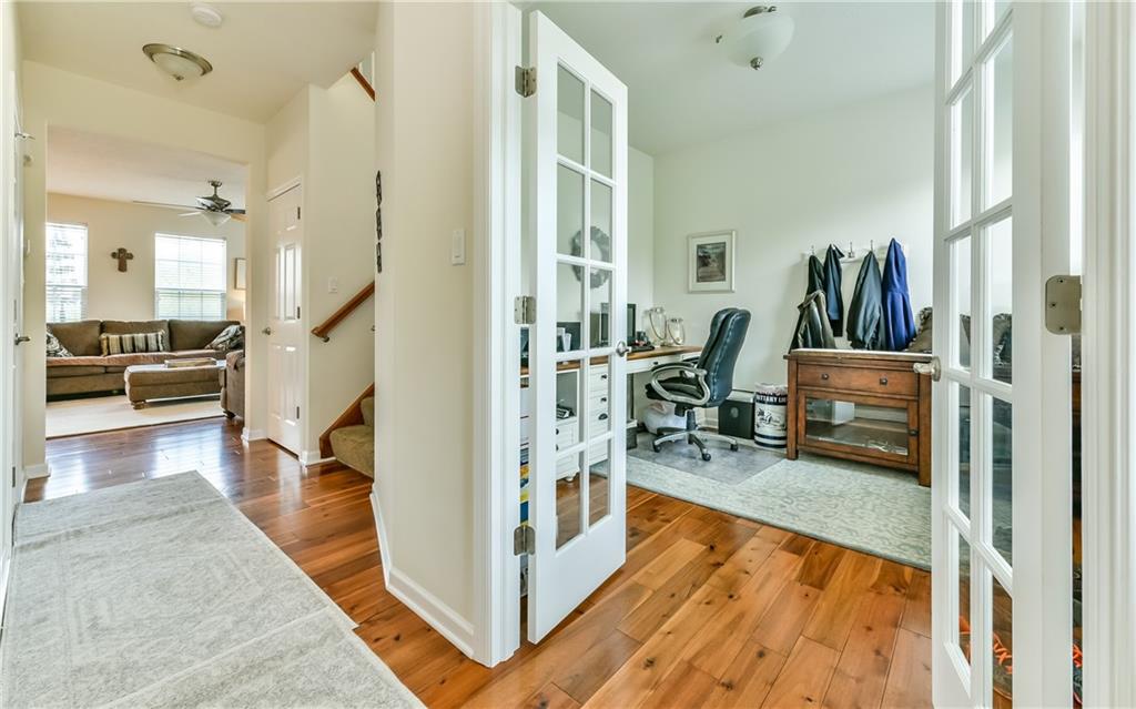 874 Ashley Road Gibsonia, PA 15044 - Photo 2 of 25