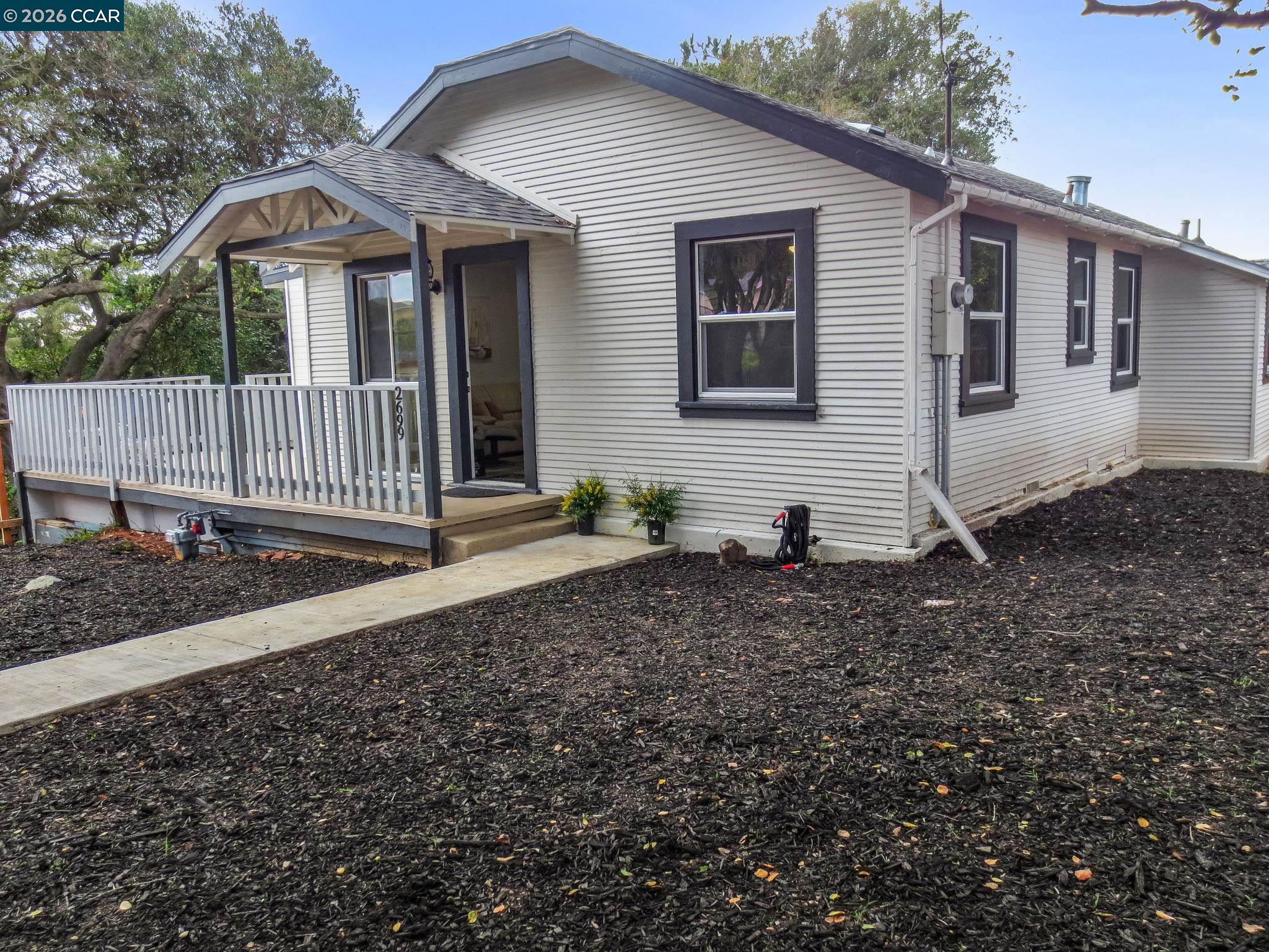 2699 Vale Road San Pablo, CA 94806 - Photo 2 of 30