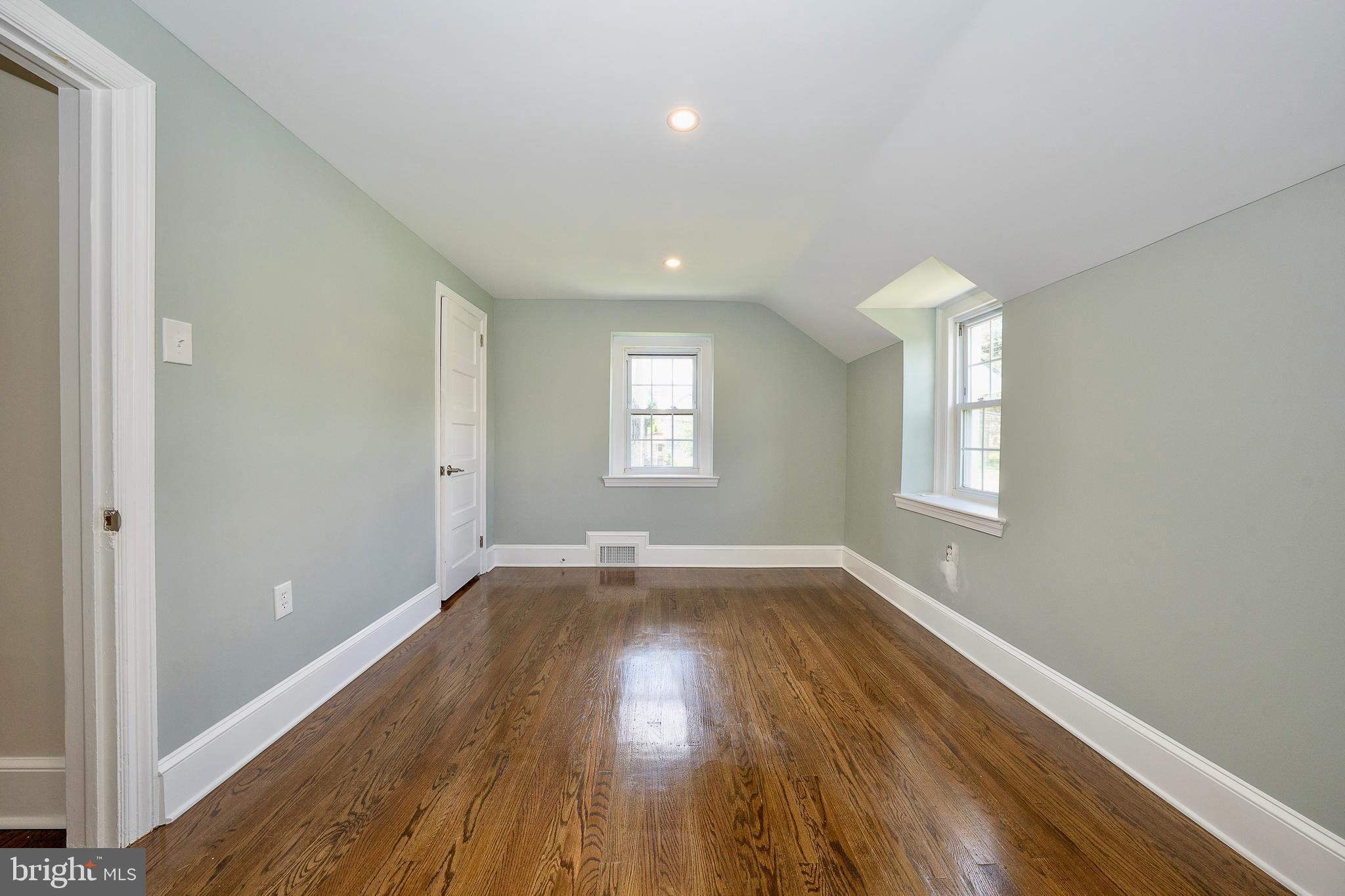 2842 Haverford Road Ardmore, PA 19003 - Photo 37 of 52