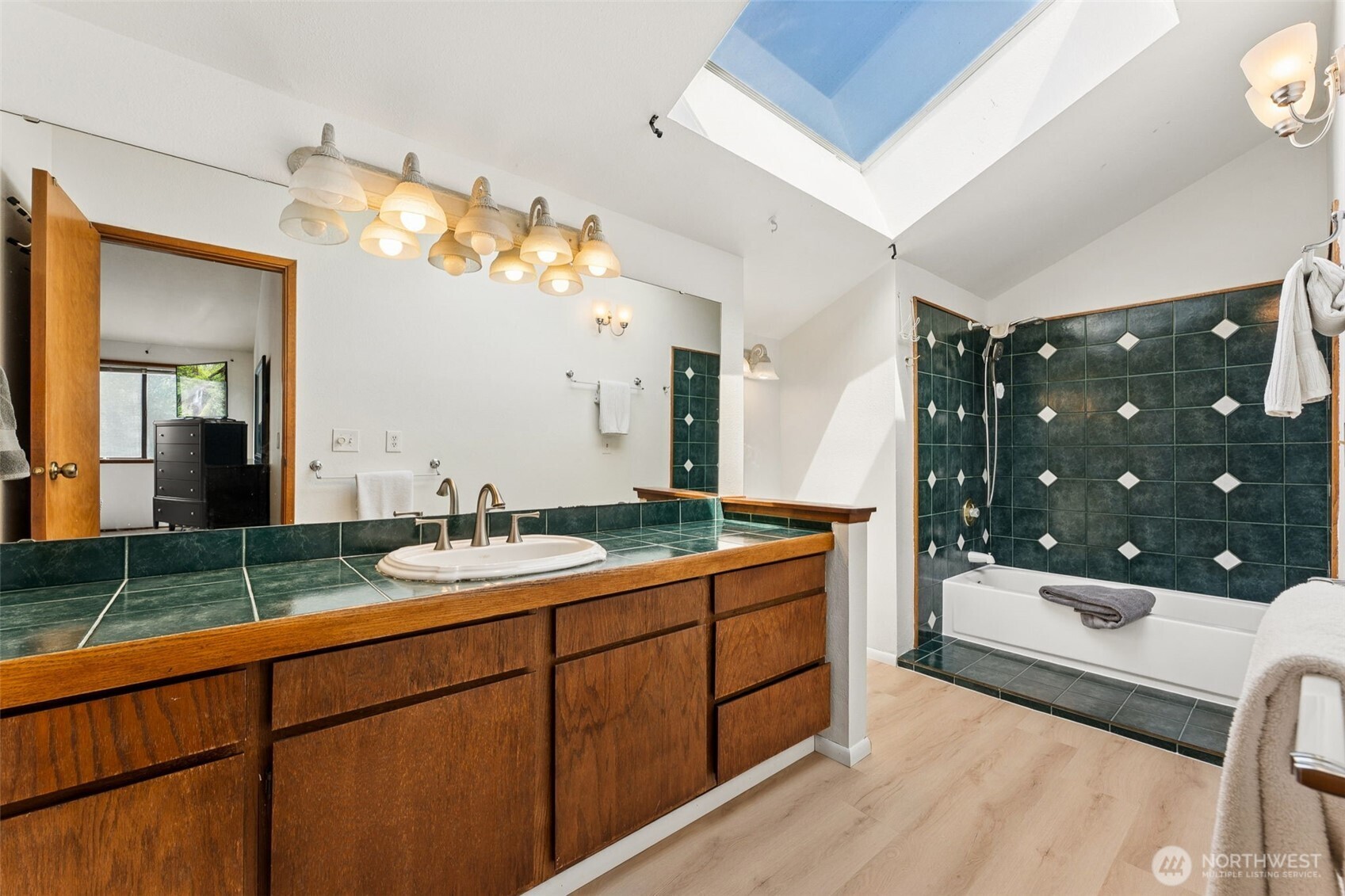 2407 Southeast 8th Place Renton, WA 98057 - Photo 14 of 15
