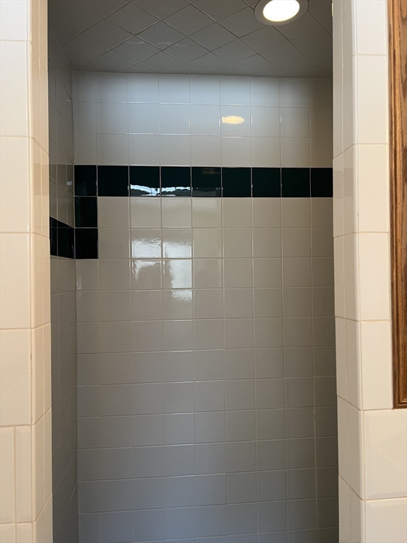 12 Grandview Road Methuen, MA 01844 - Photo 23 of 25 Gallery Image 23