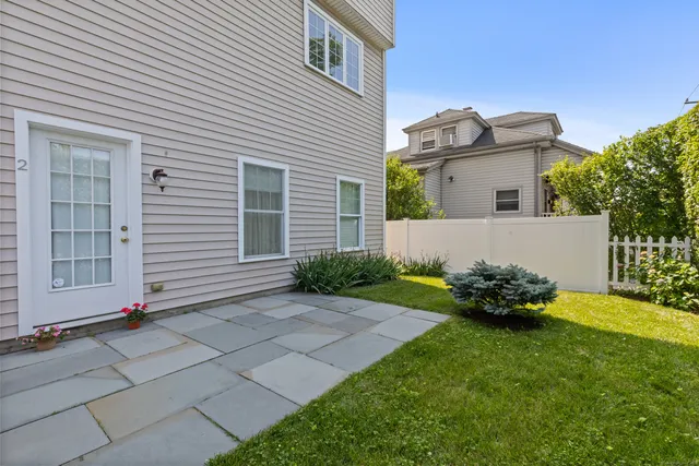 $795,000 | 214 Seaside Avenue, Stamford, CT 06902