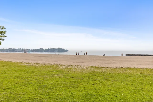 $795,000 | 214 Seaside Avenue, Stamford, CT 06902