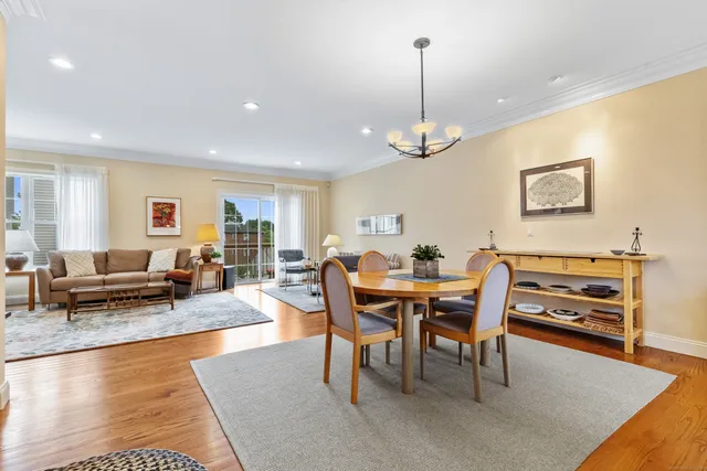 $795,000 | 214 Seaside Avenue, Stamford, CT 06902