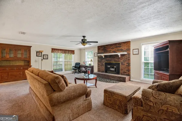 $199,900 | 709 Vernon Ferry Road, LaGrange, GA 30240