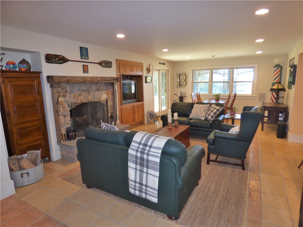 1431 Cooneymus Road Block Island, RI 02807 - Photo 9 of 12
