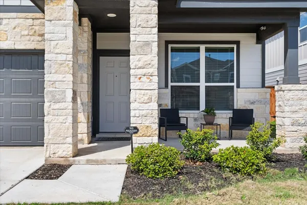 $2,600 | 2120 Alice Jay Way, Round Rock, TX 78665