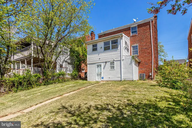 $549,900 | 1807 41st Place Southeast, Washington, DC 20020