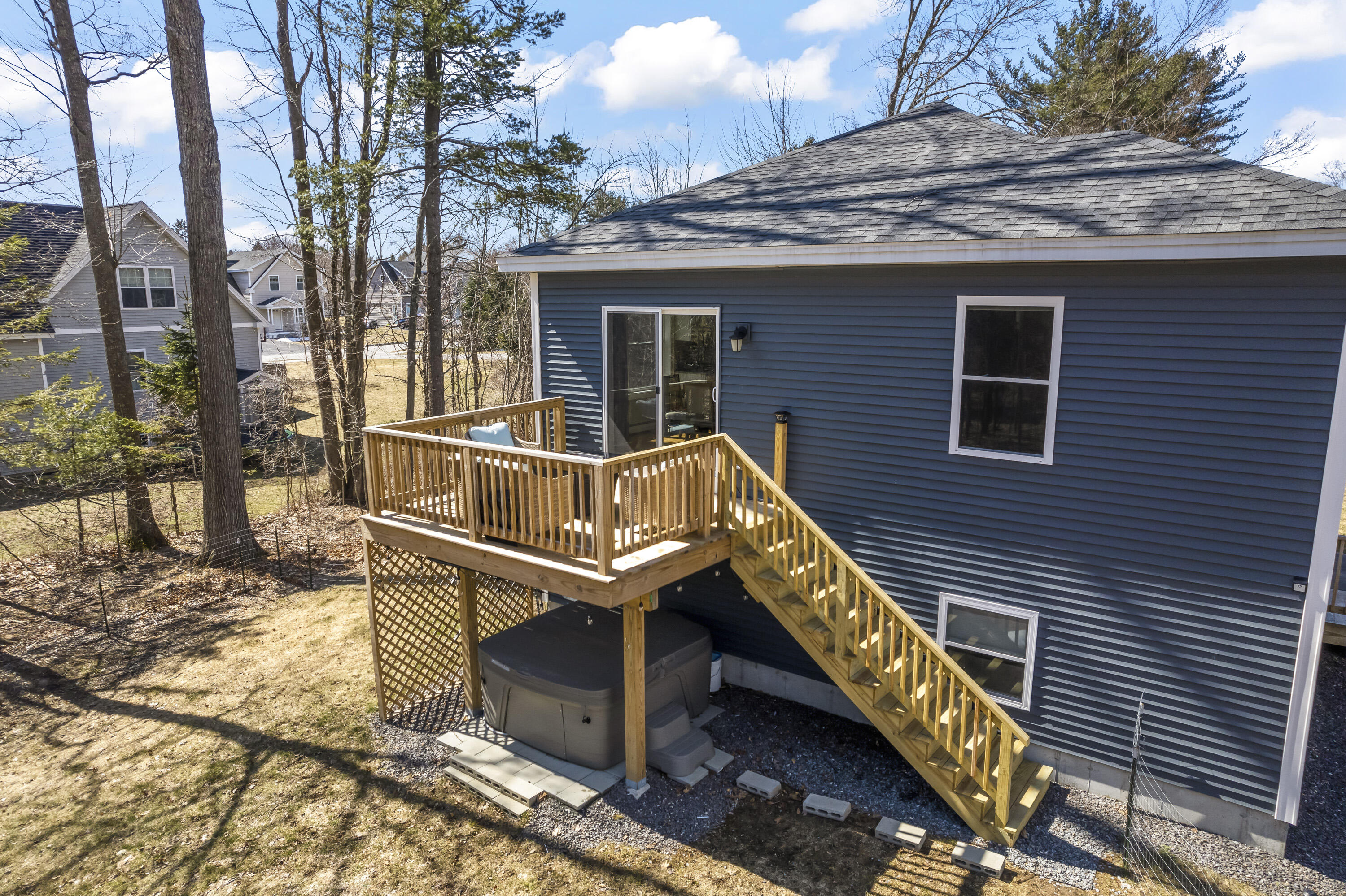 19 Ridgeway Avenue Gorham, ME 04038 - Photo 46 of 57 19 Ridgeway Ave, Gorham ME_148