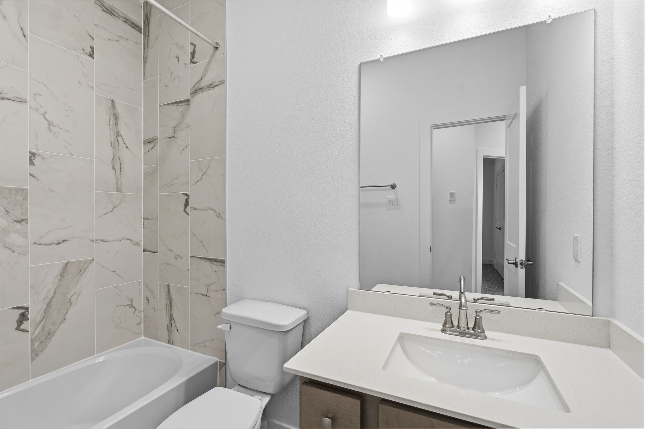 5251 Celestial Court Rosharon, TX 77583 - Photo 13 of 46 a bathroom with a sink toilet and shower