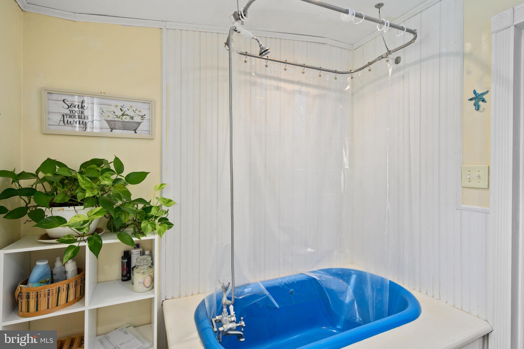 100 Old Love Point Road Stevensville, MD 21666 - Photo 22 of 40 Bathroom (alt view)