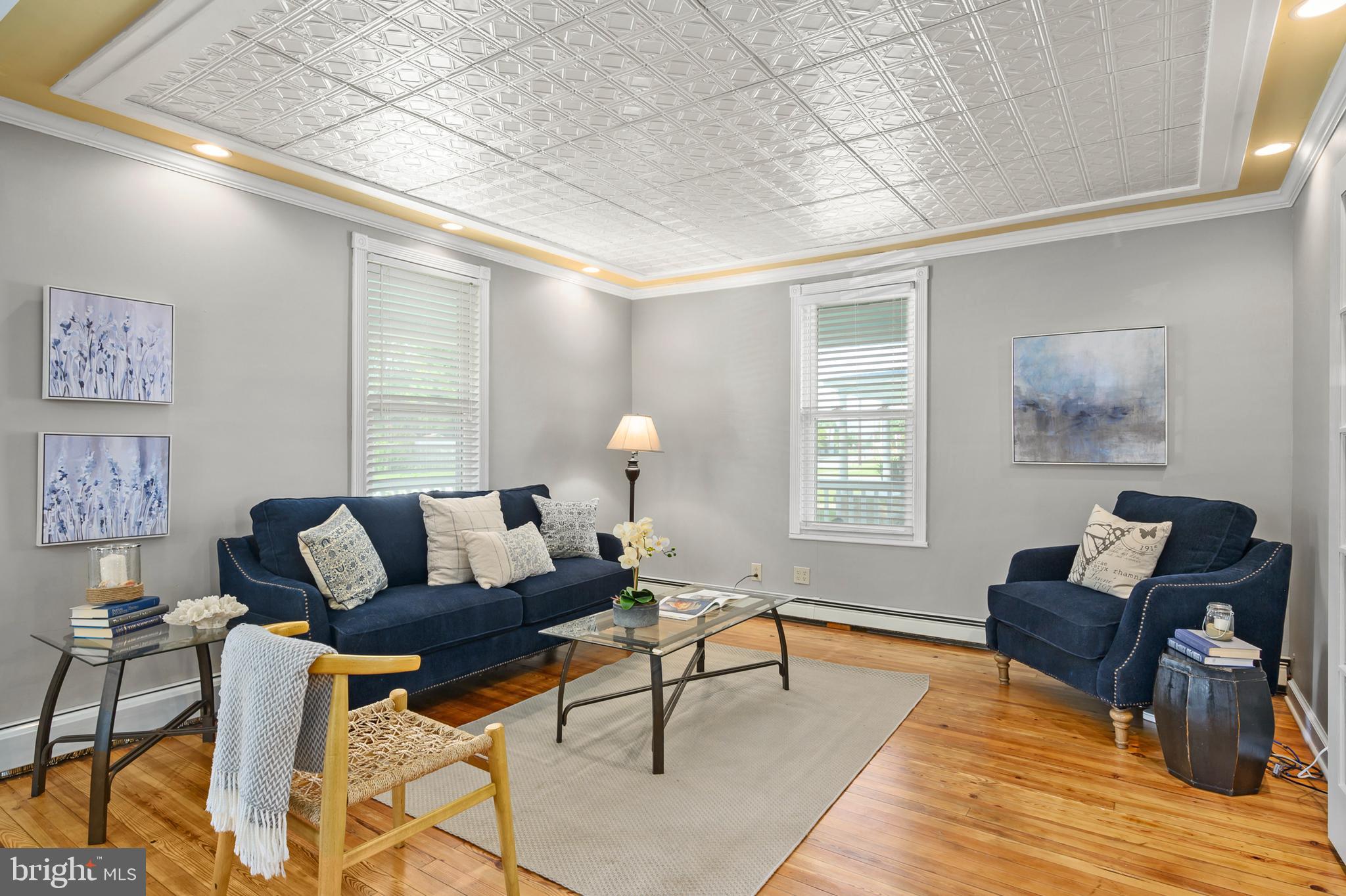 100 Old Love Point Road Stevensville, MD 21666 - Photo 6 of 40 Living Room (alt view)