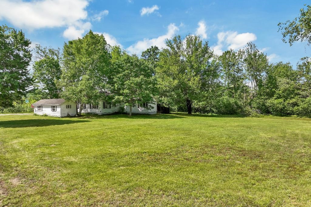4 Varney Point Road Gilford, NH 03249 - Photo 5 of 60
