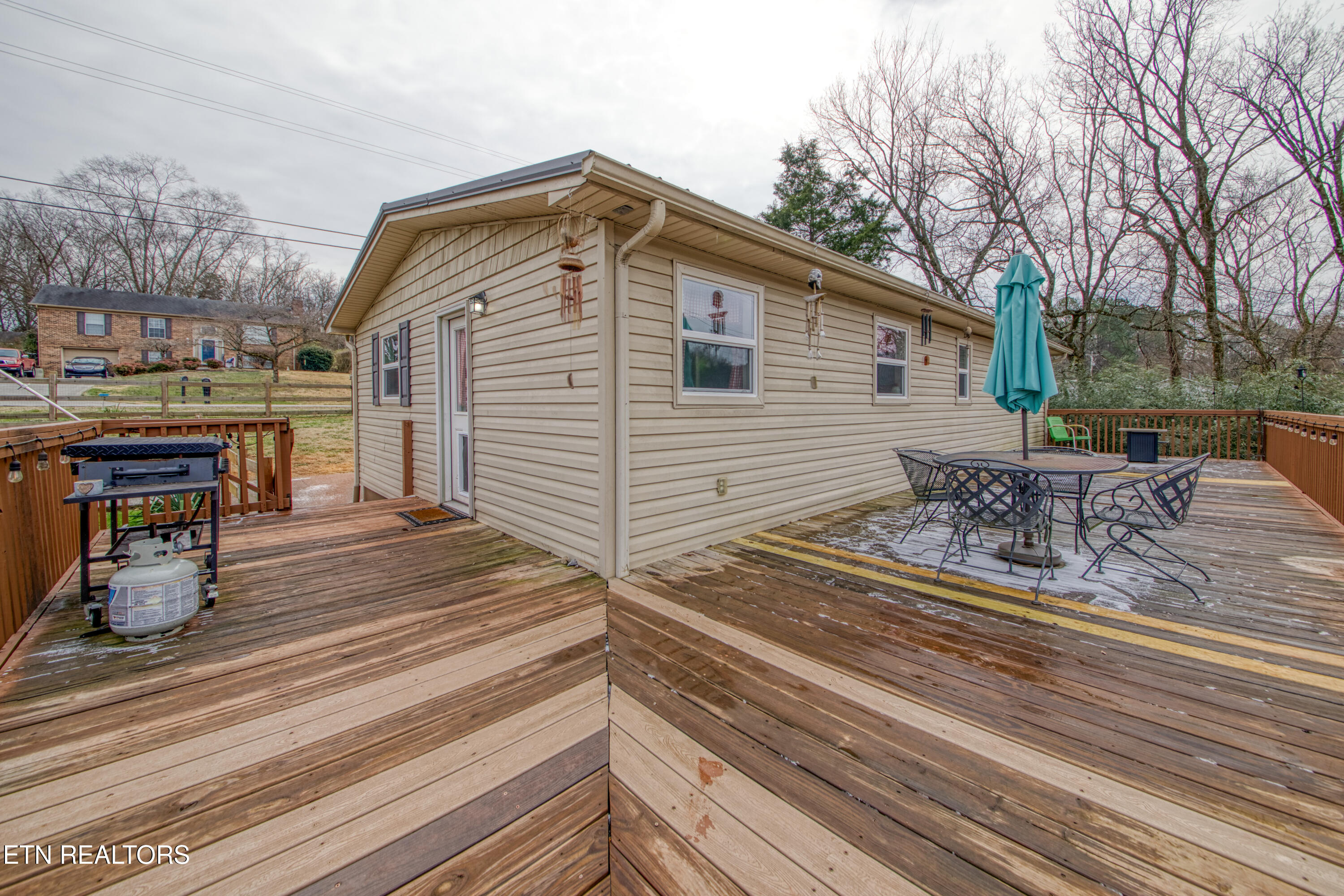 4818 Wheeler Road Louisville, TN 37777 - Photo 29 of 31 0H3A0472_49