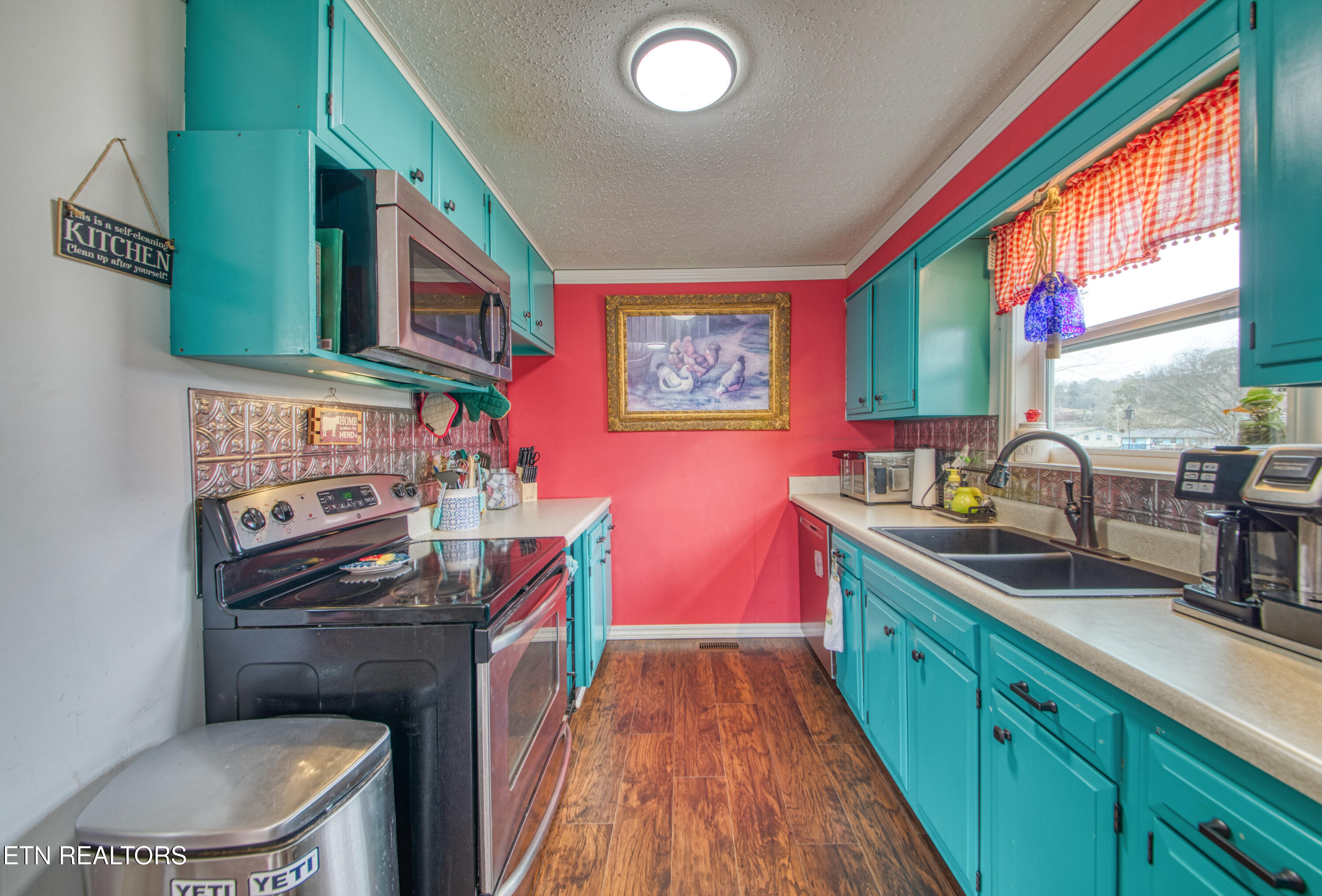 4818 Wheeler Road Louisville, TN 37777 - Photo 7 of 31 0H3A0497_56