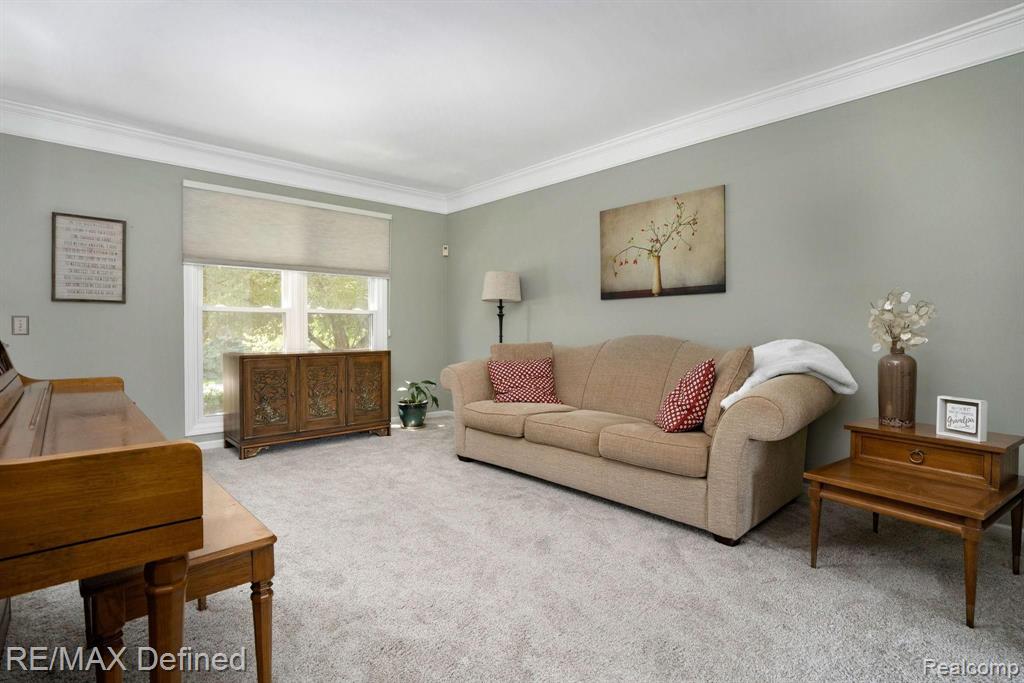 1644 Devonwood Drive Rochester Hills, MI 48306 - Photo 22 of 56