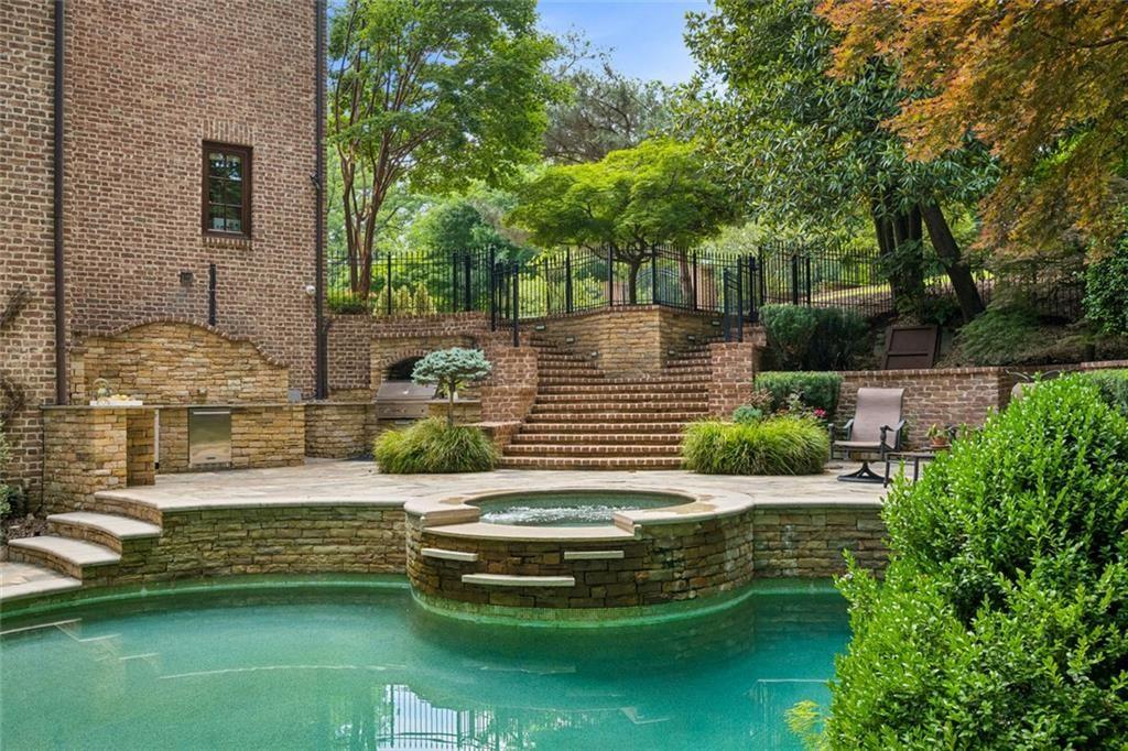 125 Blackland Road Northwest Atlanta, GA 30342 - Photo 83 of 106