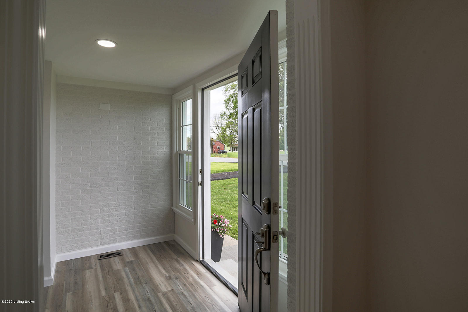 2574 Zoneton Road Shepherdsville, KY 40165 - Photo 5 of 38 006