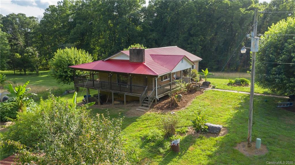 3717 Jamestown Road Morganton, NC 28655 - Photo 3 of 33 Gallery Image 3