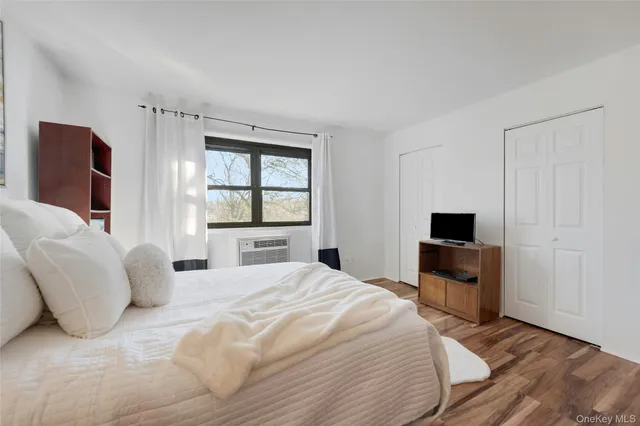 $224,900 | 55 Fieldstone Drive, Unit 37, Hartsdale, NY 10530