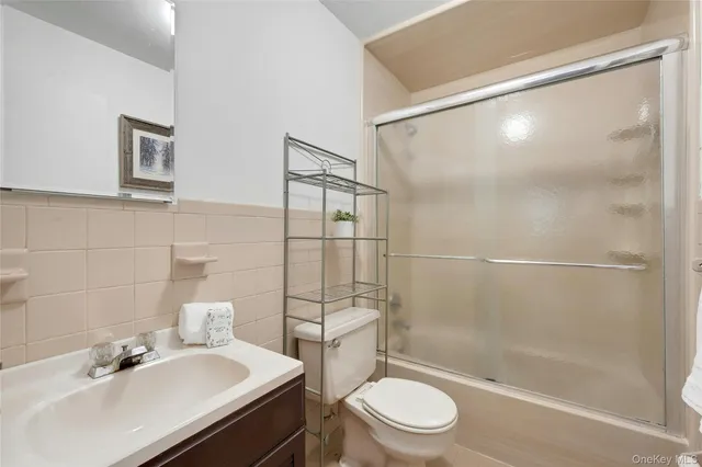 $224,900 | 55 Fieldstone Drive, Unit 37, Hartsdale, NY 10530