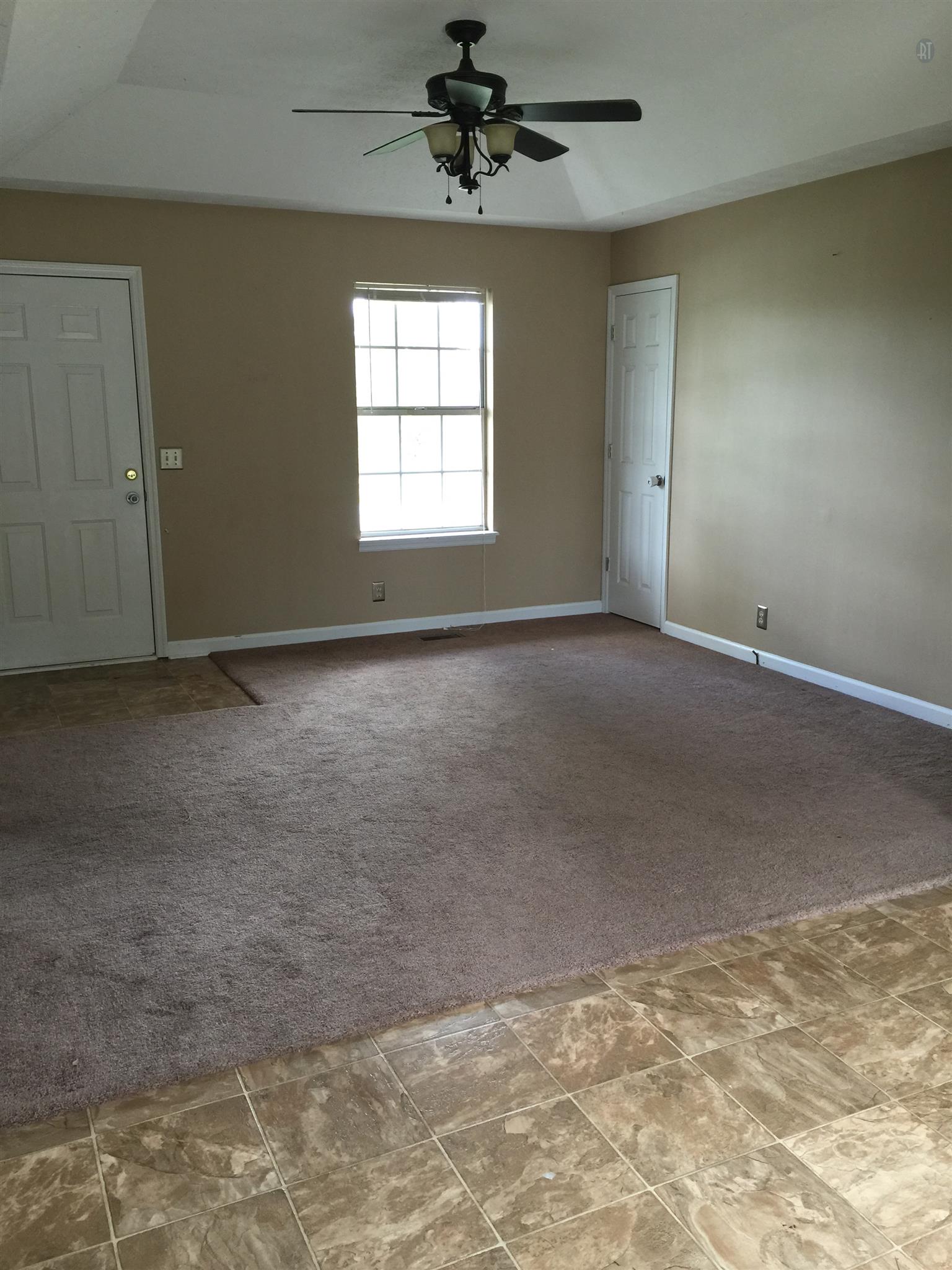 108 Ridgewood Drive Portland, TN 37148 - Photo 3 of 14 Gallery Image 3