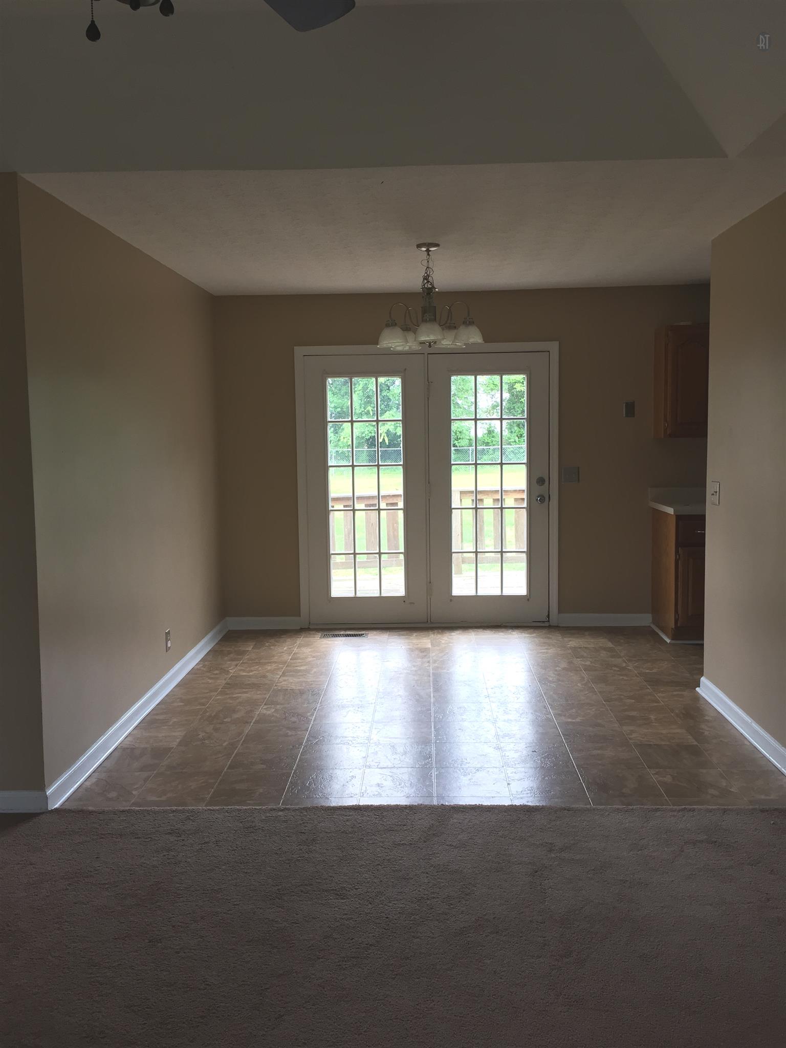 108 Ridgewood Drive Portland, TN 37148 - Photo 5 of 14 Gallery Image 5