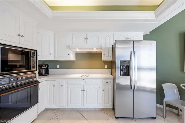 $899,000 | 220 South Collier Boulevard, Unit 1003, Marco Island, FL 34145