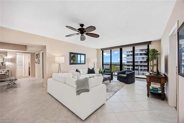 $899,000 | 220 South Collier Boulevard, Unit 1003, Marco Island, FL 34145