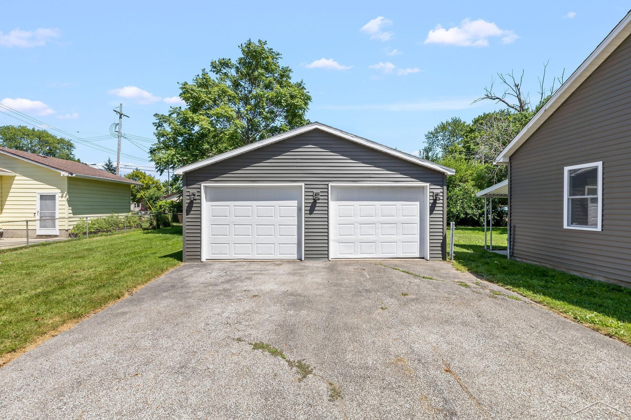 305 Braddock Street Bay City, MI 48708 - Photo 24 of 36