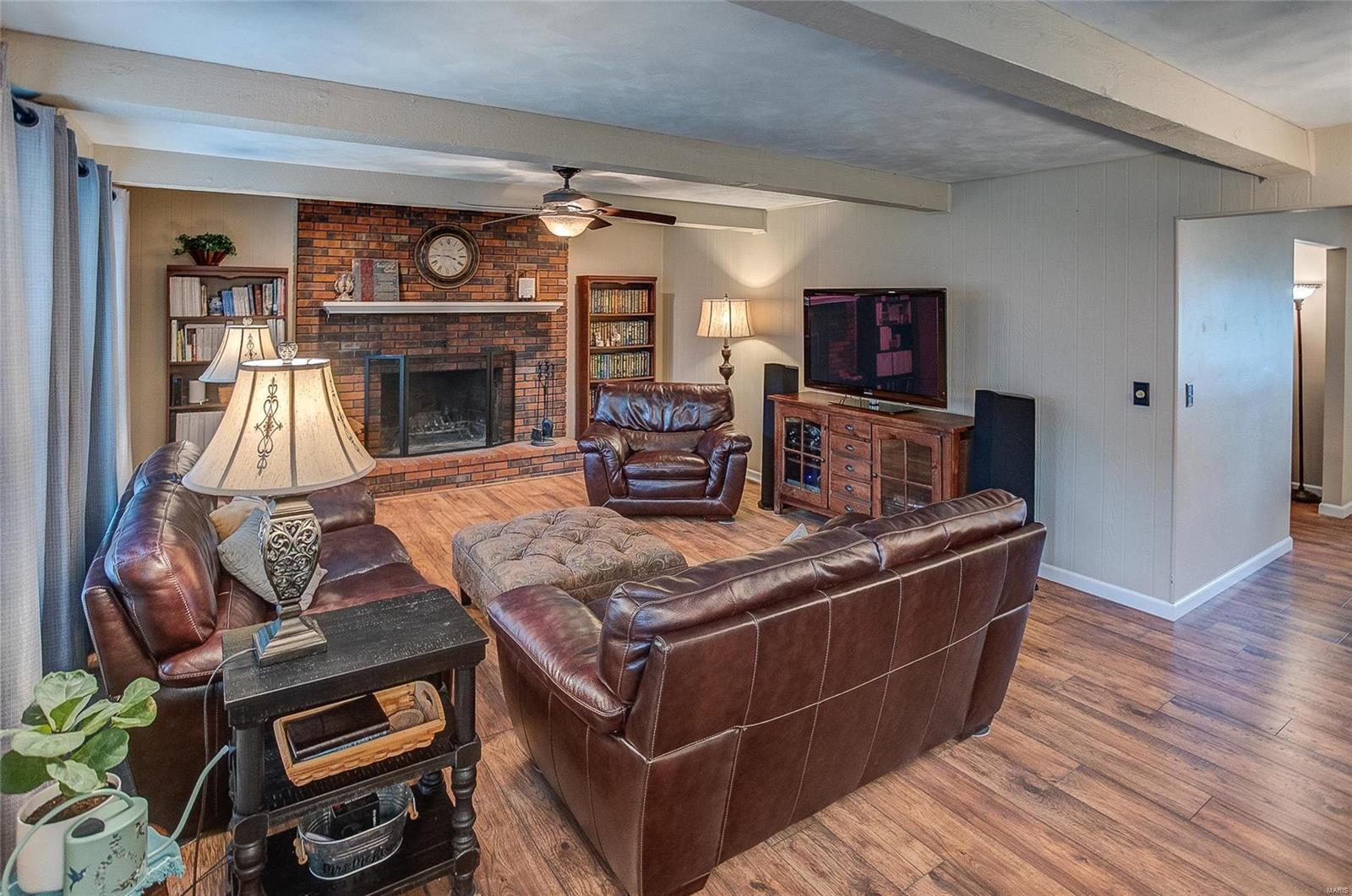 806 Reiss Road O'Fallon, IL 62269 - Photo 14 of 36 Gallery Image 14